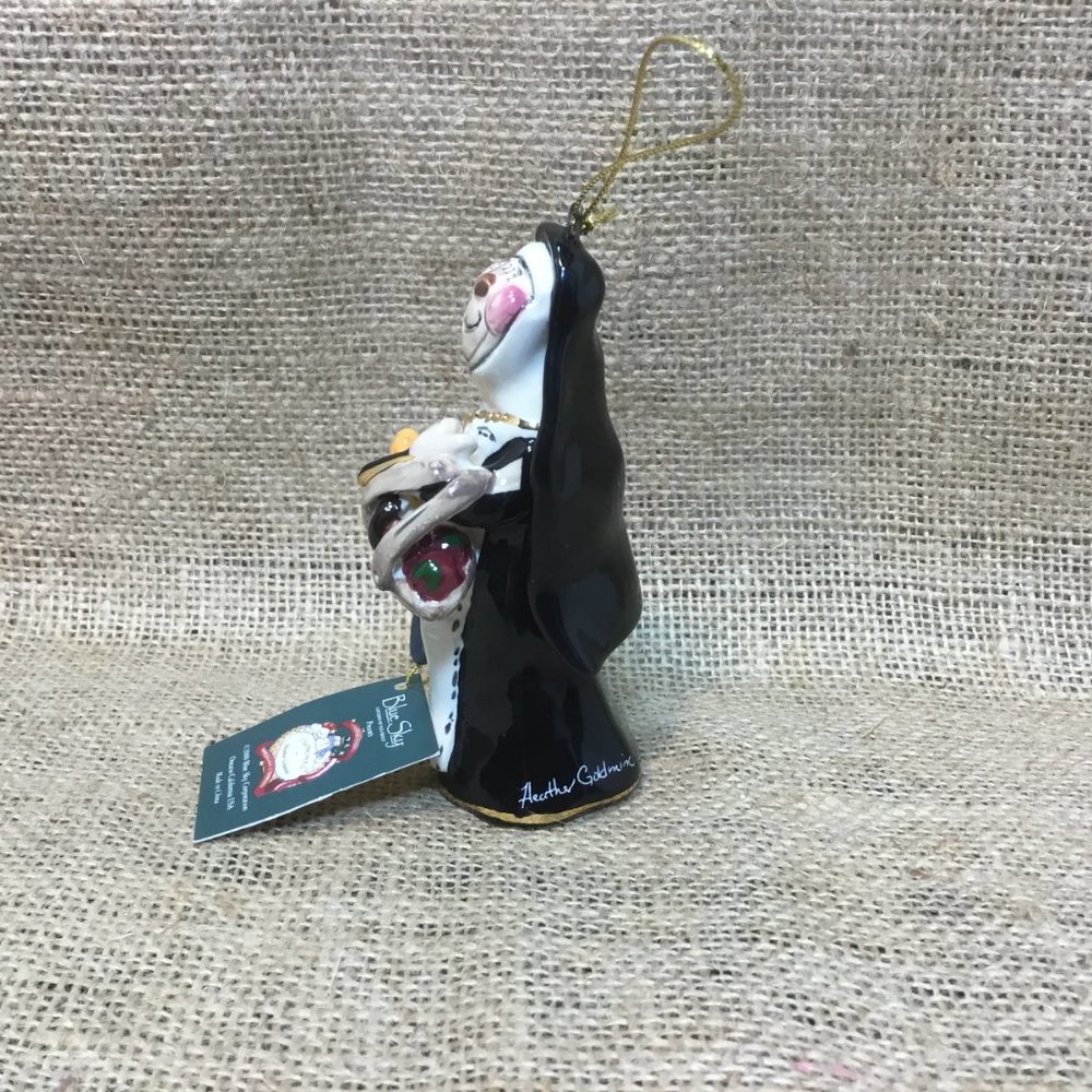 Vintage Nun Ornament Sister Maria Green Thumb, Signed, w/Orig. Tags, Hand Painte - Picture 3 of 6